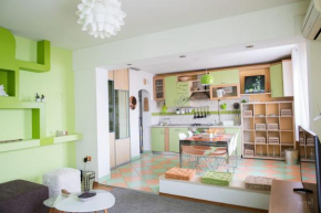 Frog Apartment